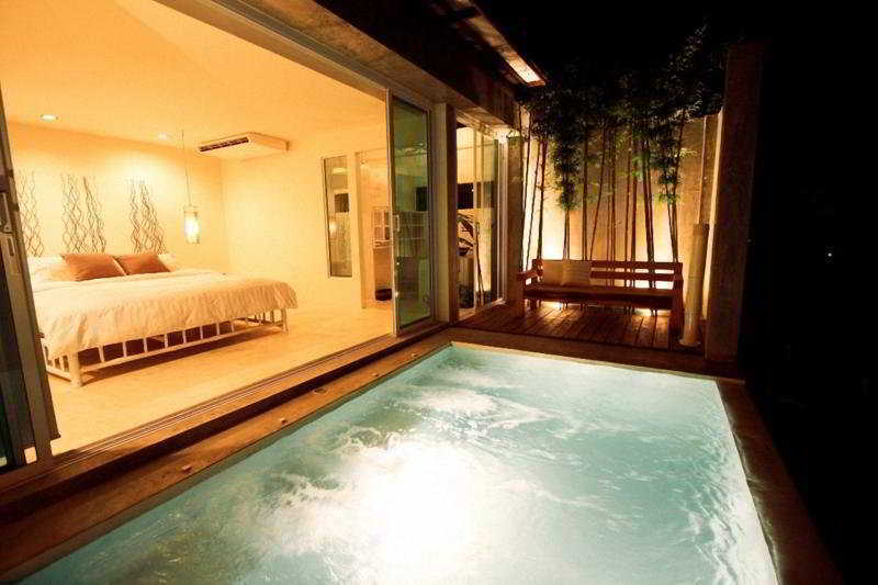 Supanniga Home Khon Kaen Buitenkant foto